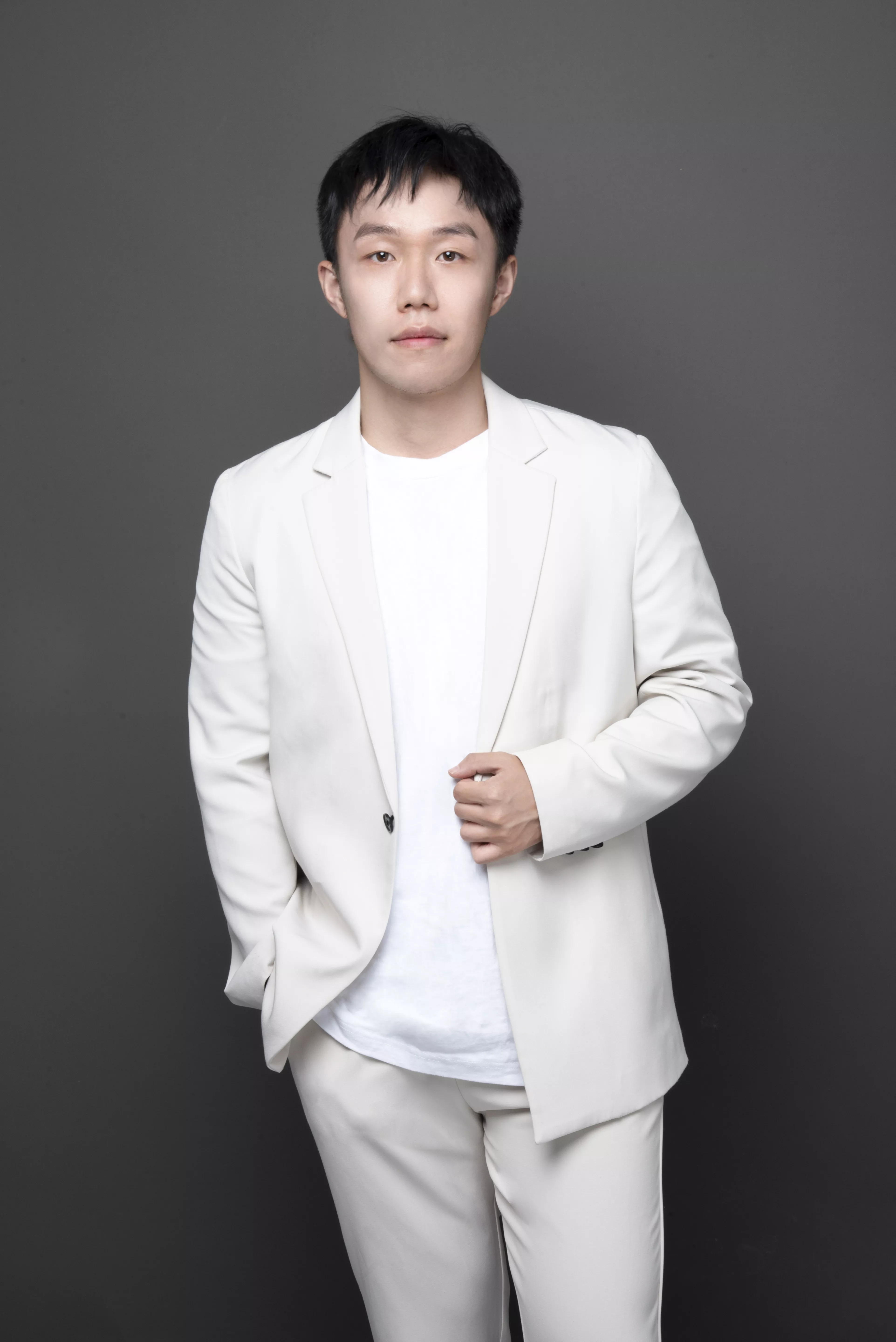 李贵多