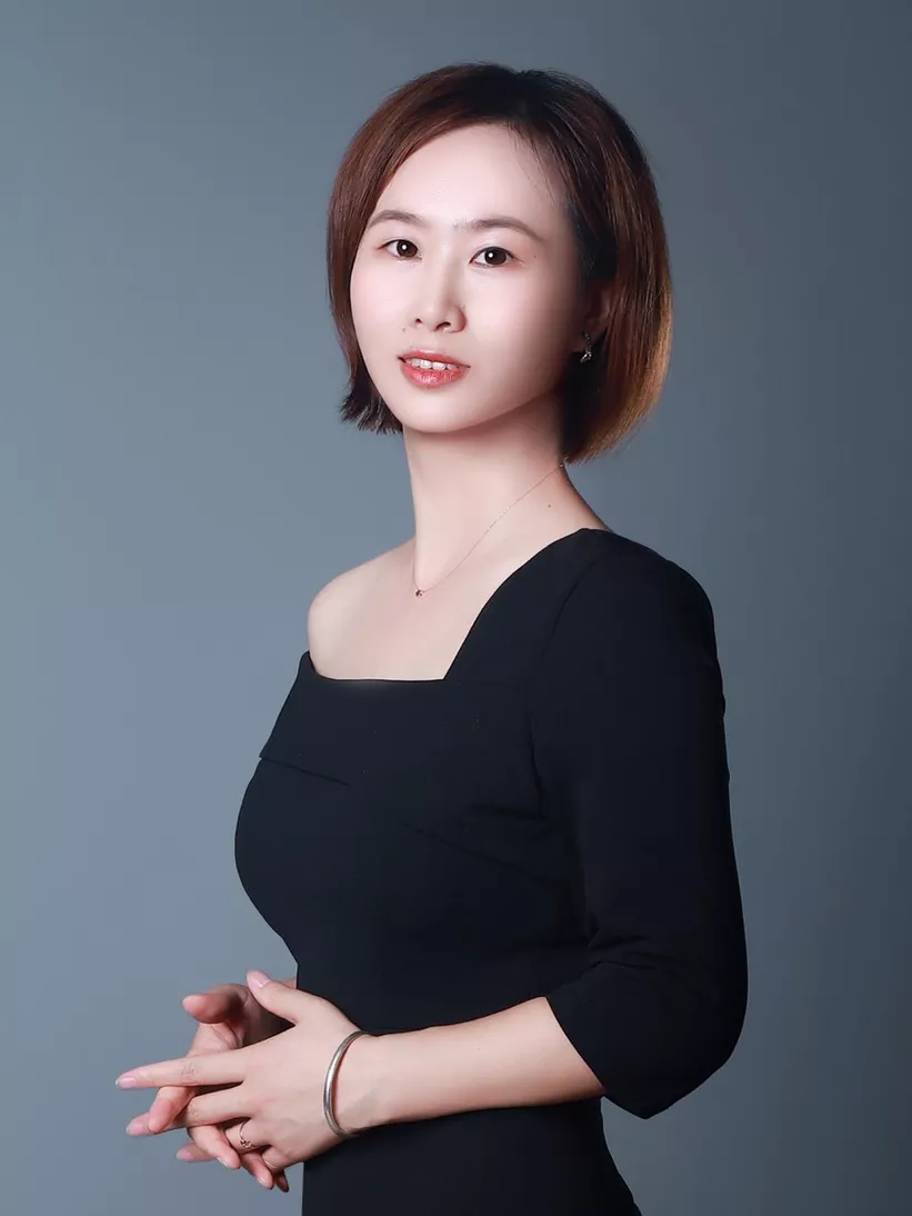 陈兰（学生发展中心副主任）